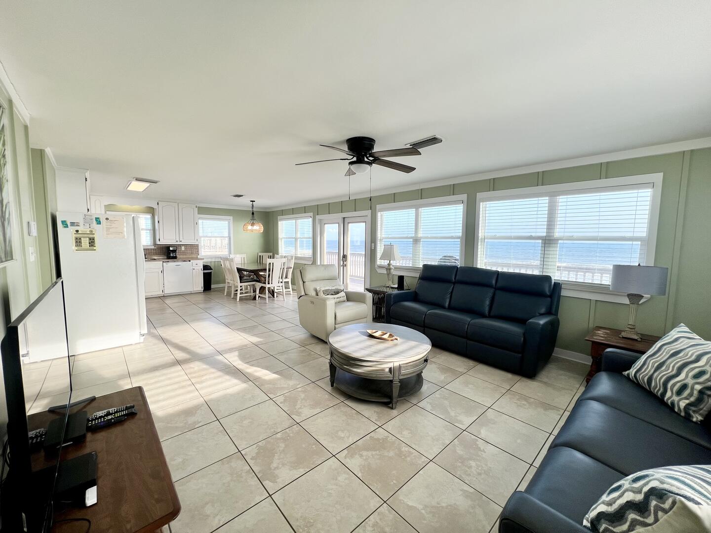 Happiness Is | Photo 5