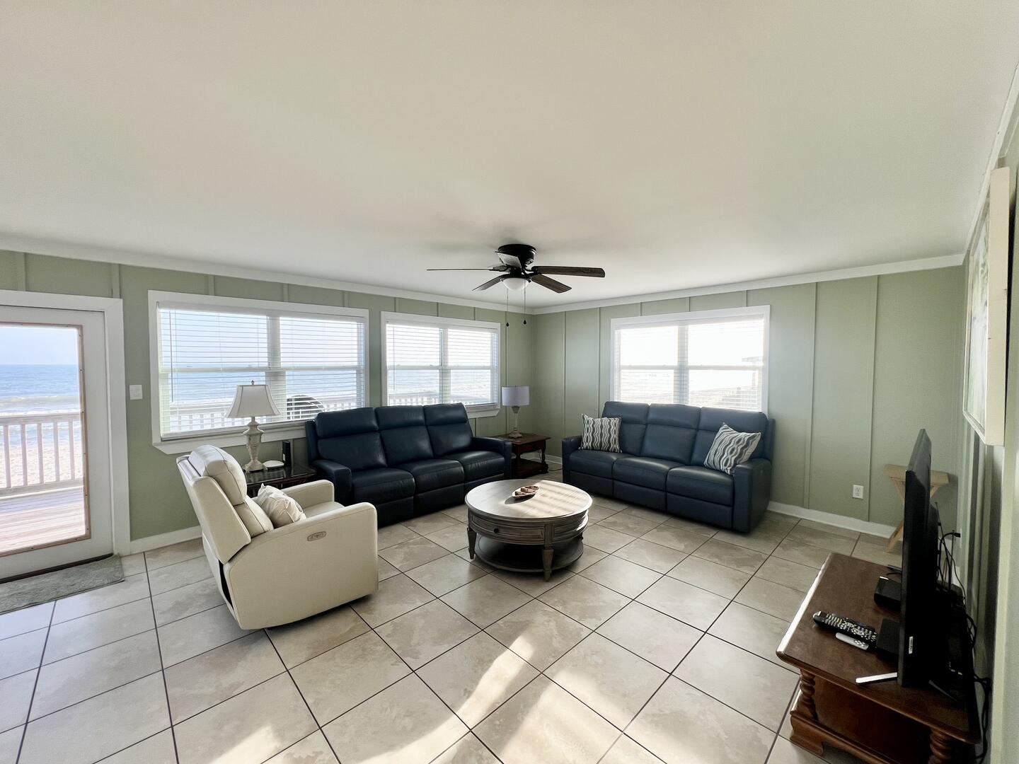 Happiness Is | Photo 7