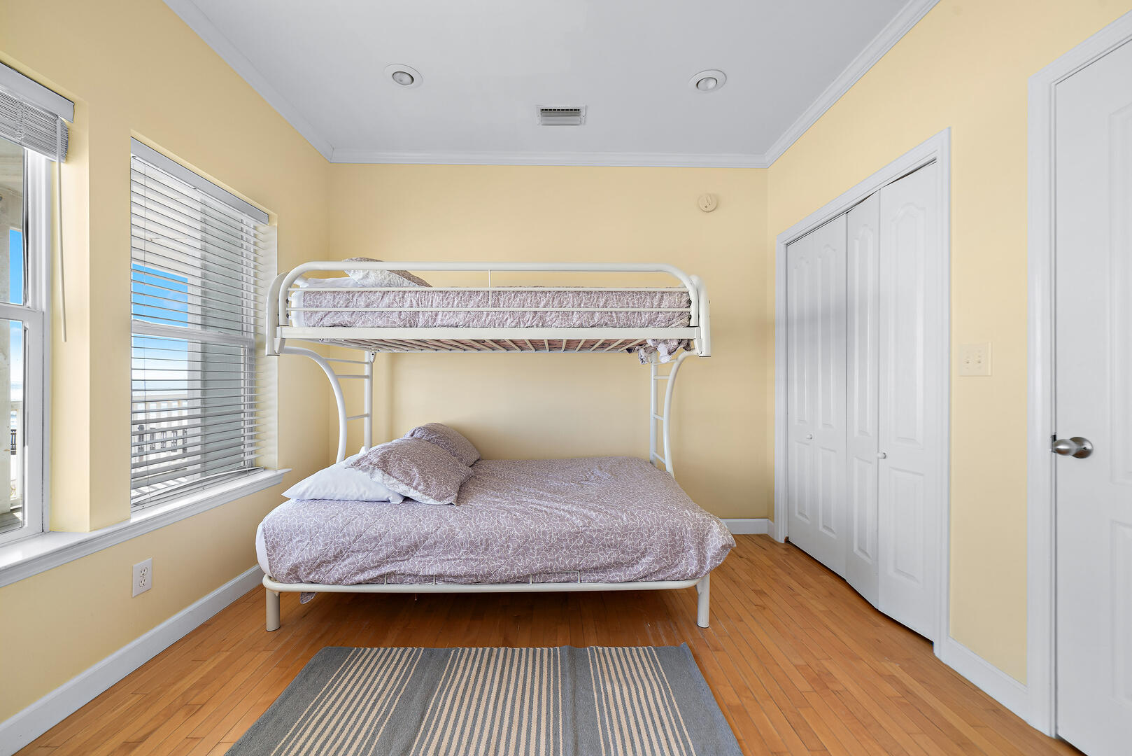 Double Wave | Photo 9000