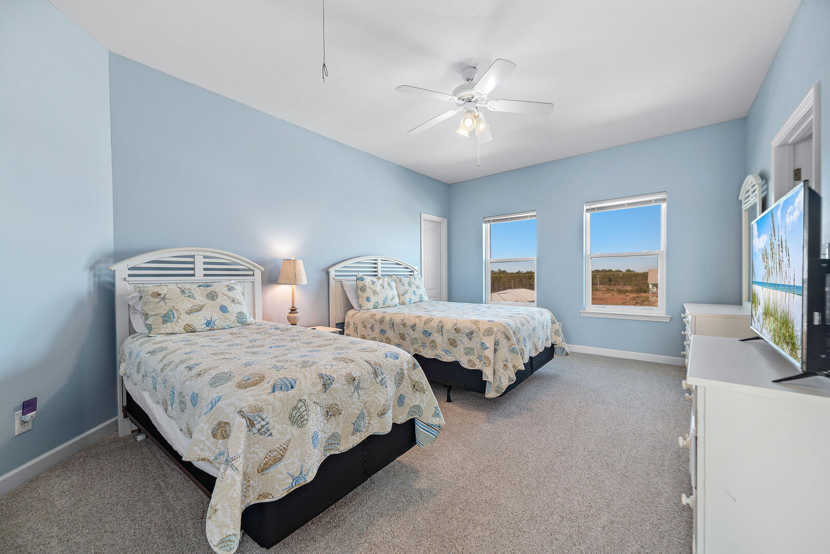 Double Wave | Photo 24000