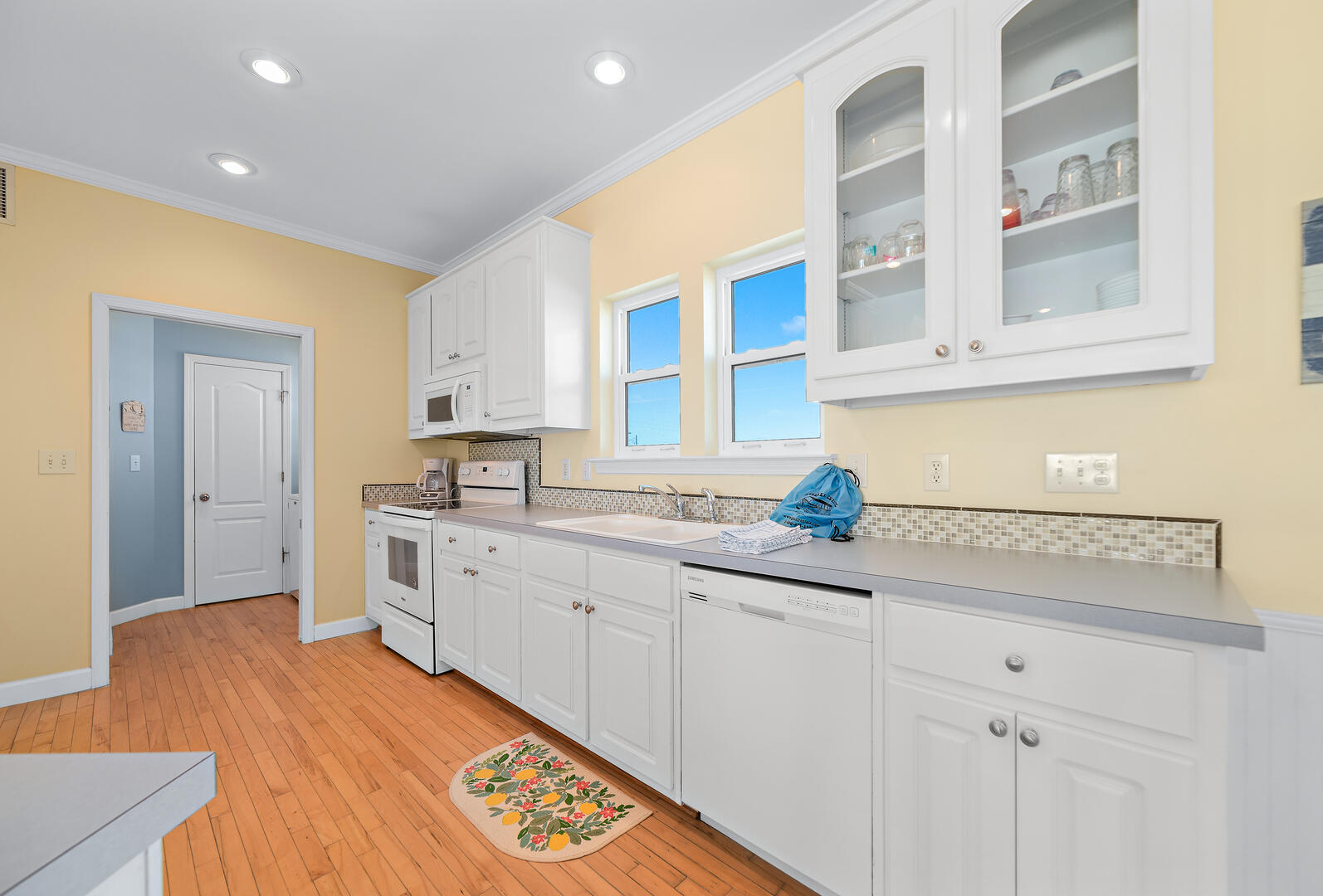 Double Wave | Photo 3000