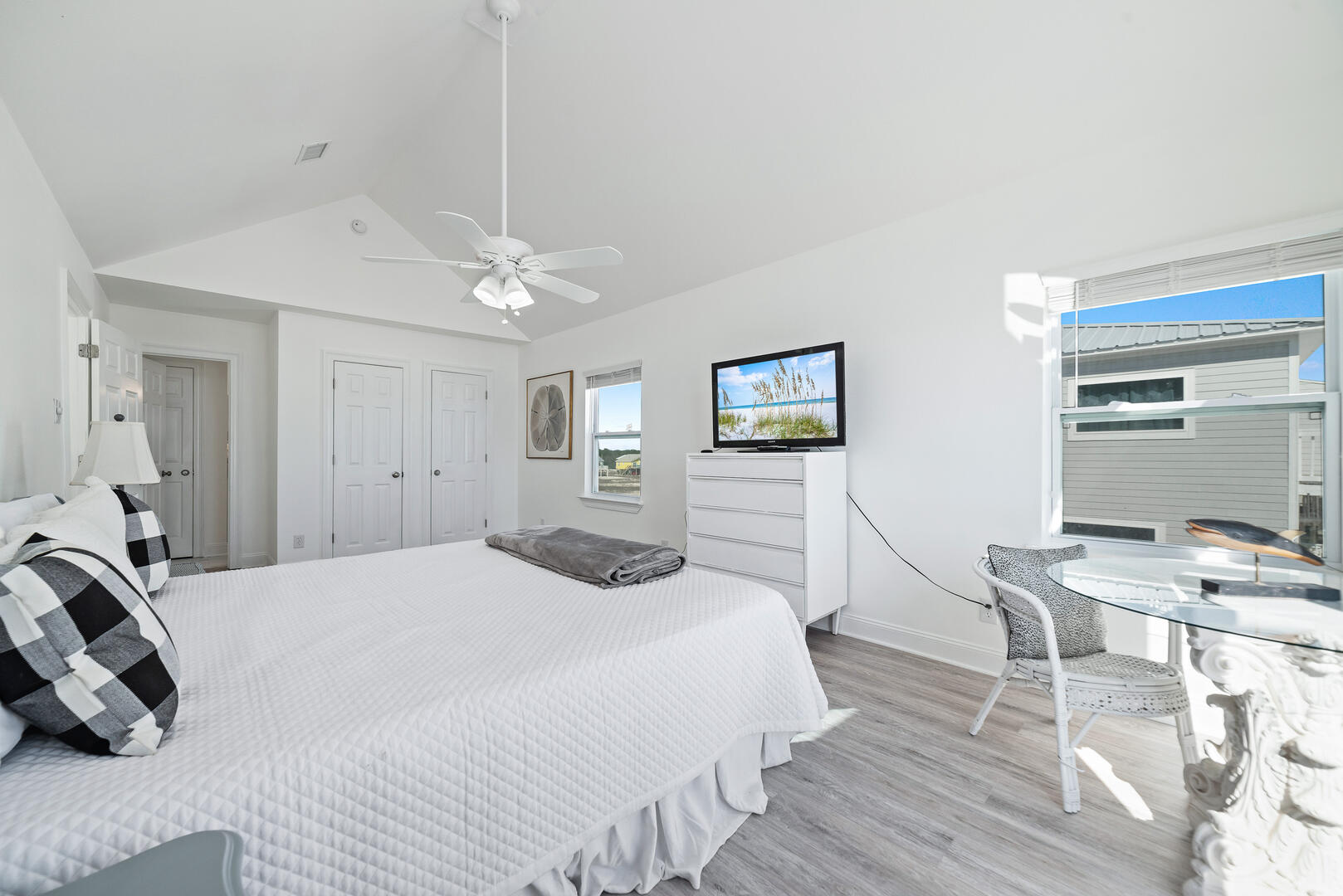 Devereux House | Photo 17700