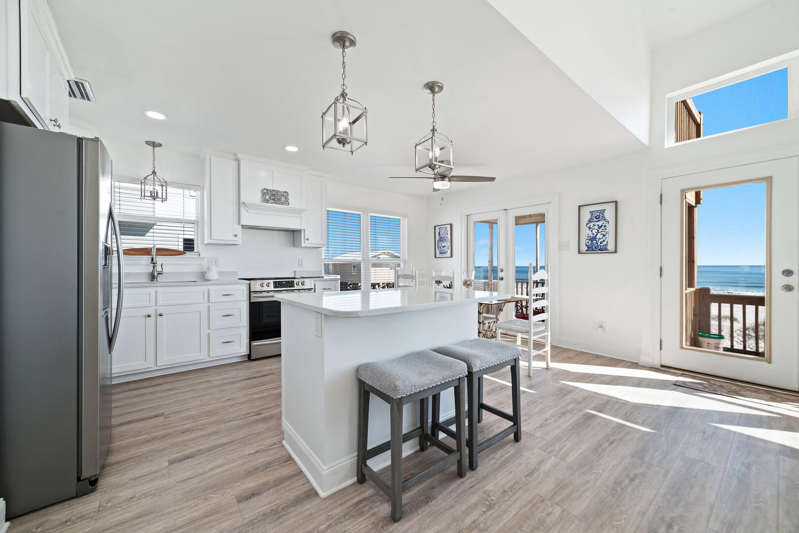 Devereux House | Photo 8000