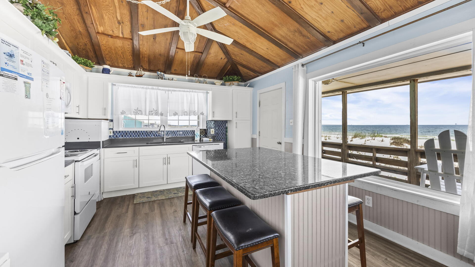 Zephyr Shores | Photo 12