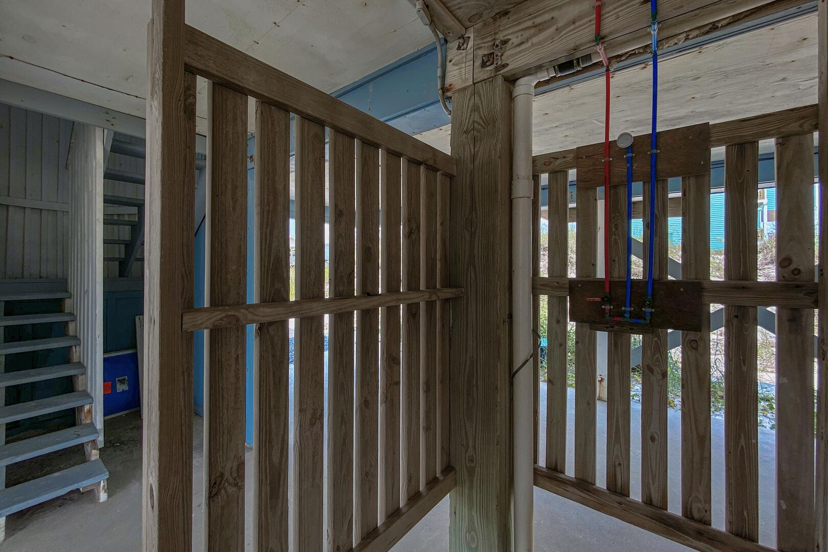 Engulfed | Photo 13001