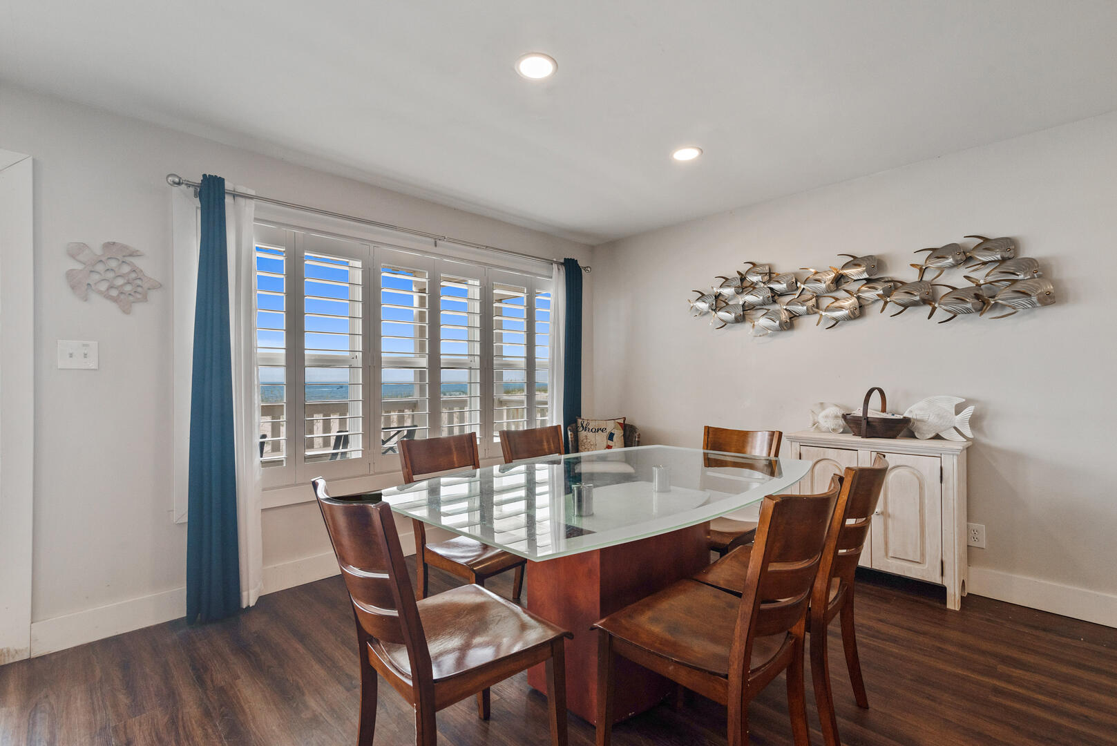 Engulfed | Photo 240