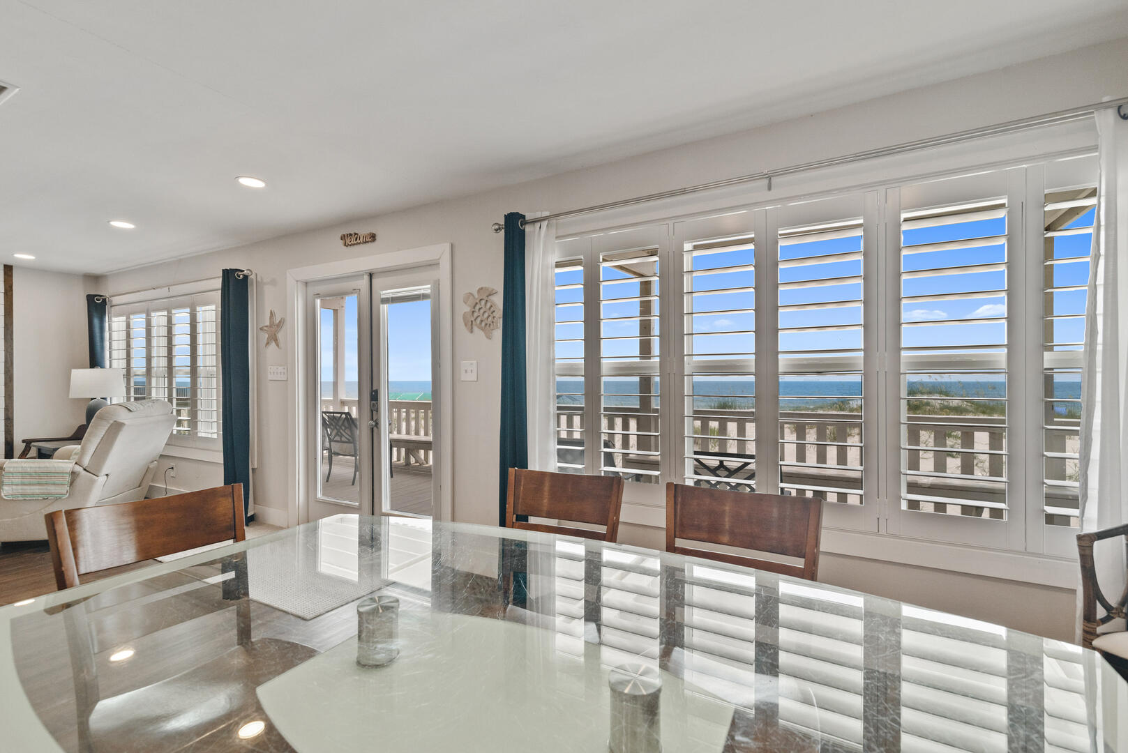 Engulfed | Photo 250