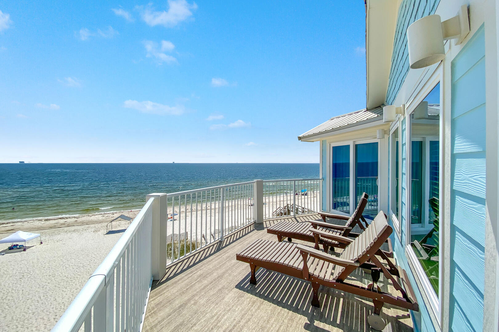 Always Sunny | Photo 16