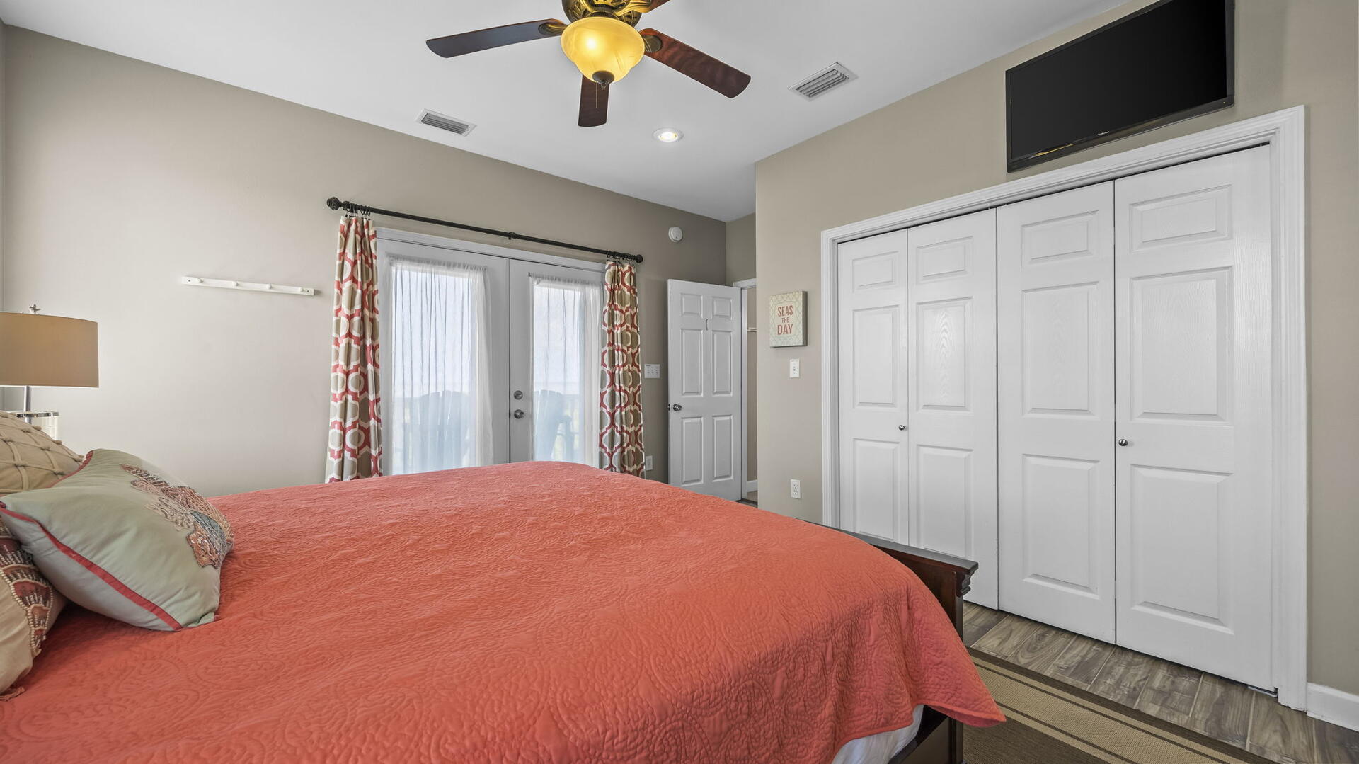 Seas the Moment | Photo 20