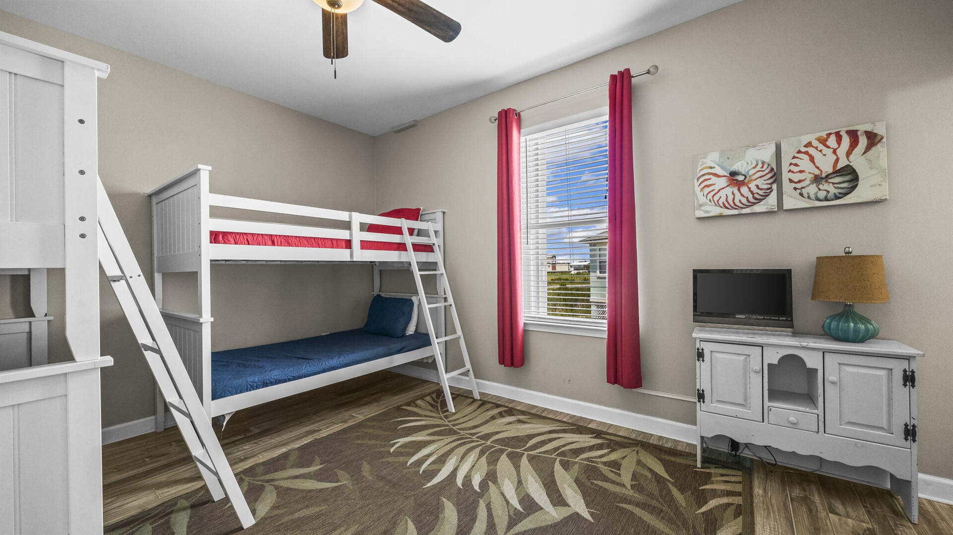 Seas the Moment | Photo 33