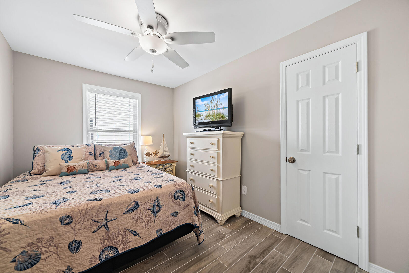 Beale Street Bungalow | Photo 17000