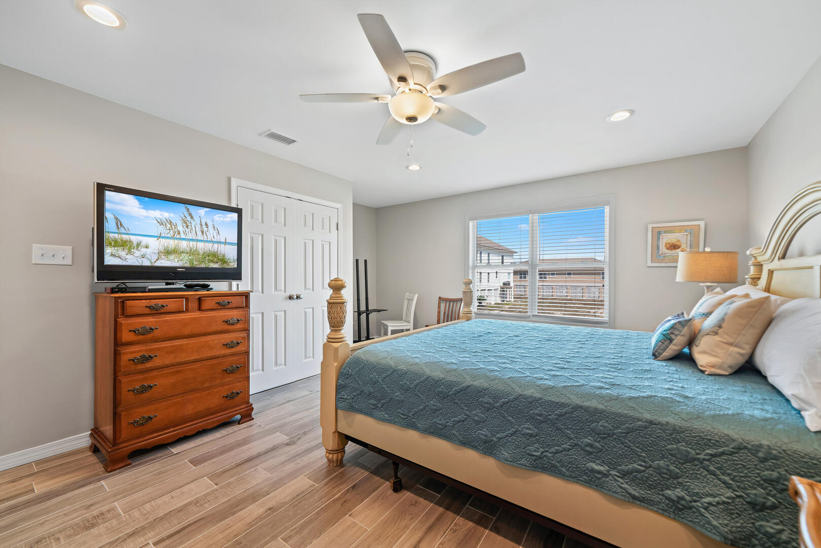 Beale Street Bungalow | Photo 26000