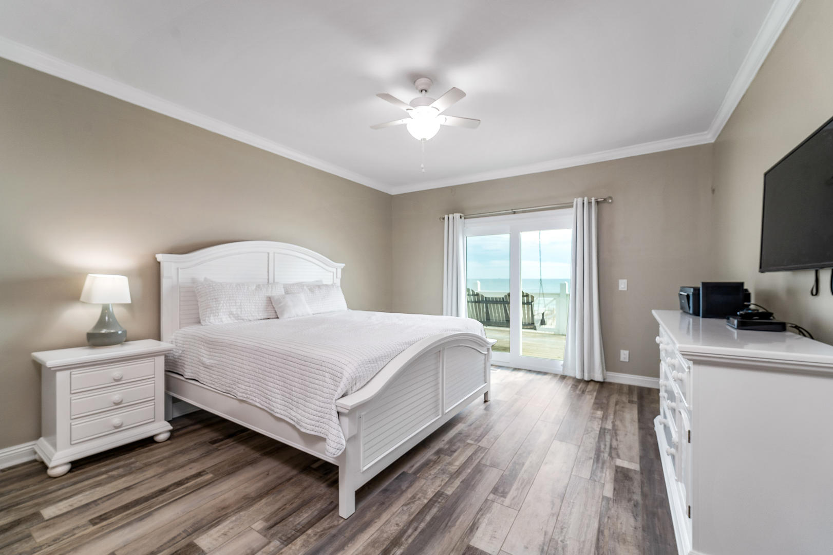Bedroom 1- Level 1