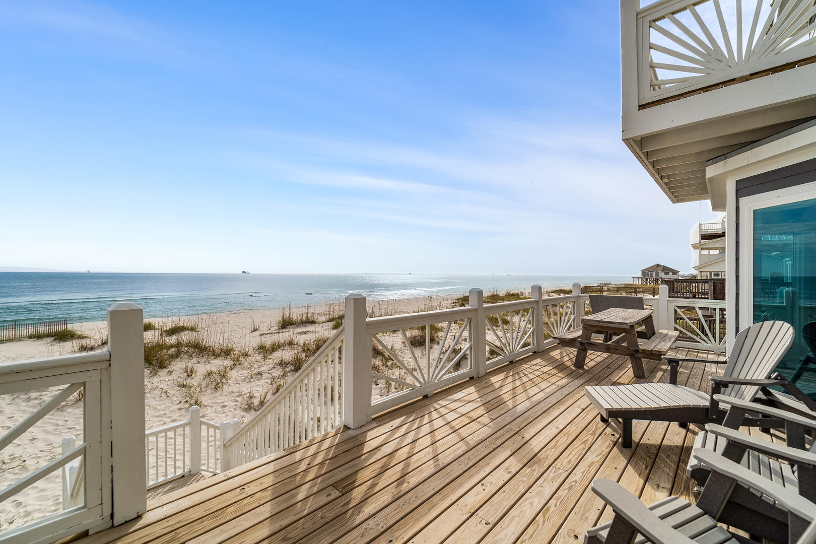 Large Open Deck off Level 1