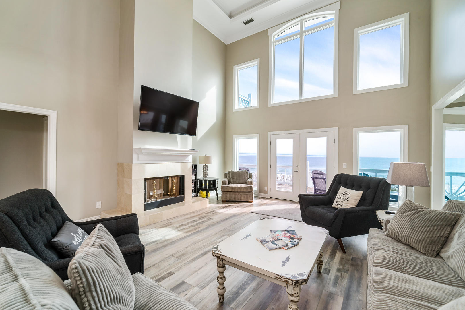 The S.H.E.D (Sun-kissed Happy Easy Days) 6