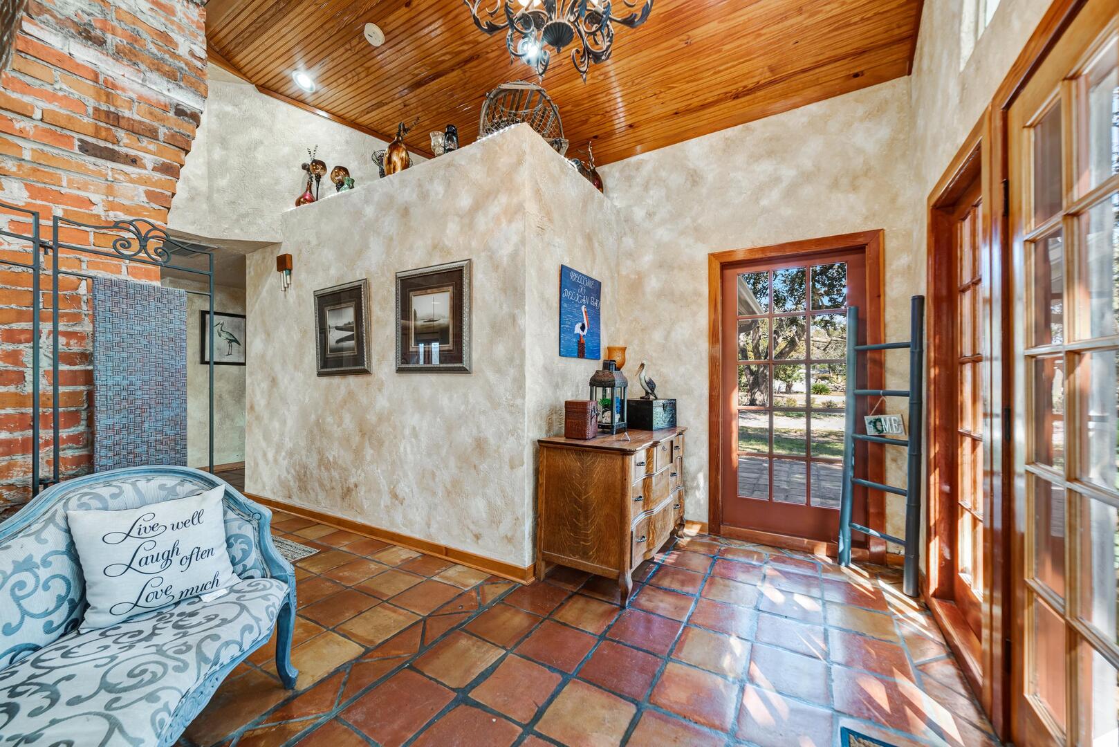 Pelican Bay | Photo 1210