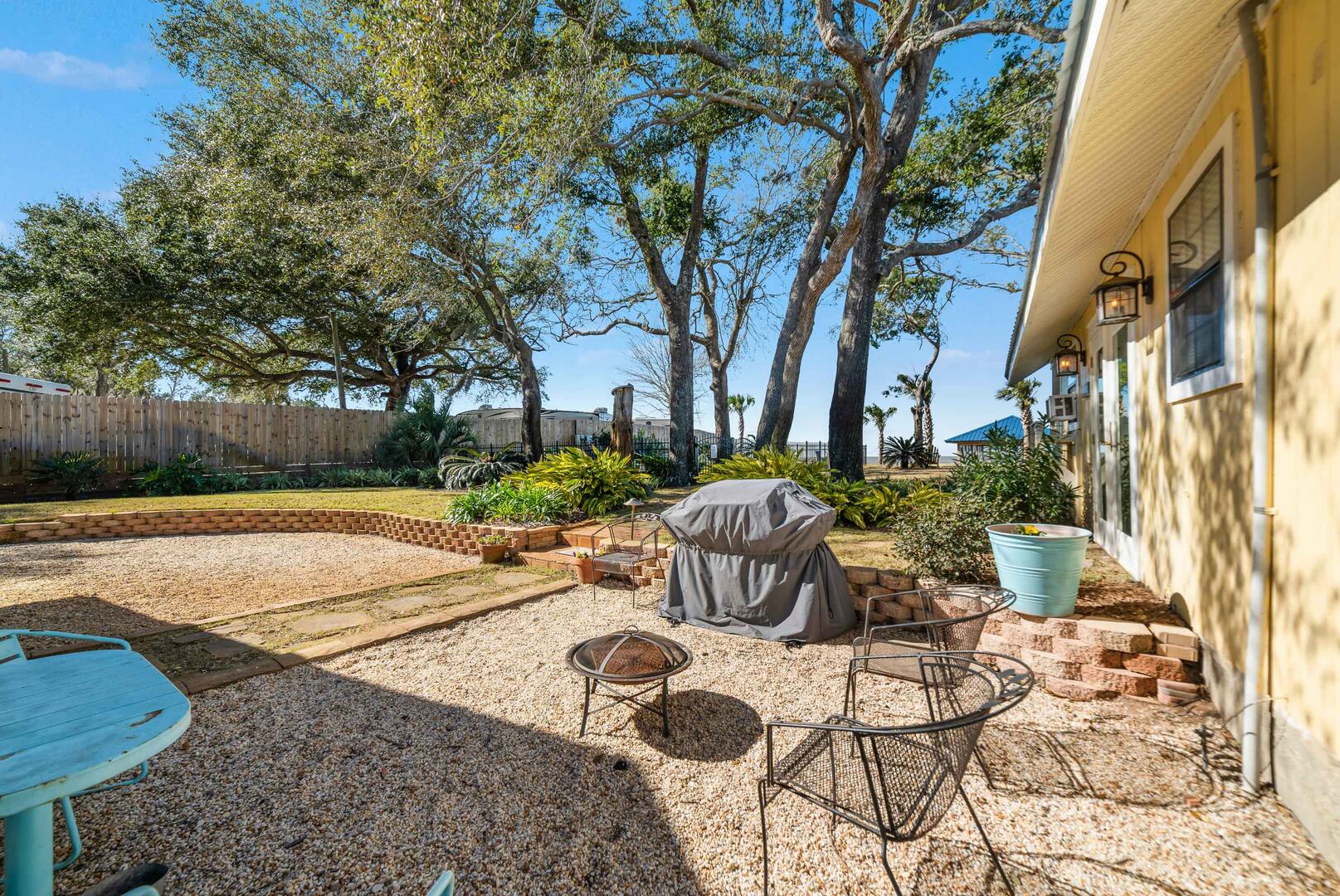 Pelican Bay | Photo 33510