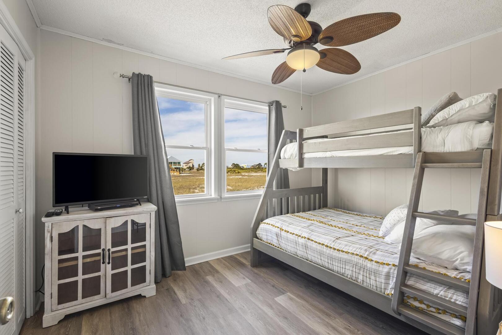 Step Away | Photo 22