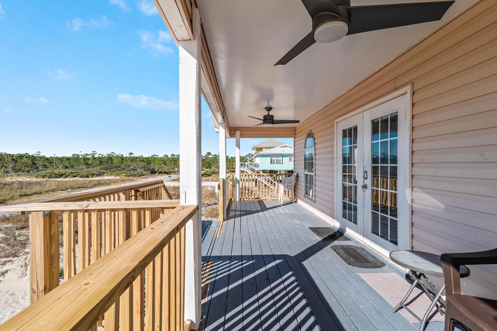 Lonesome Seagull | Photo 27000