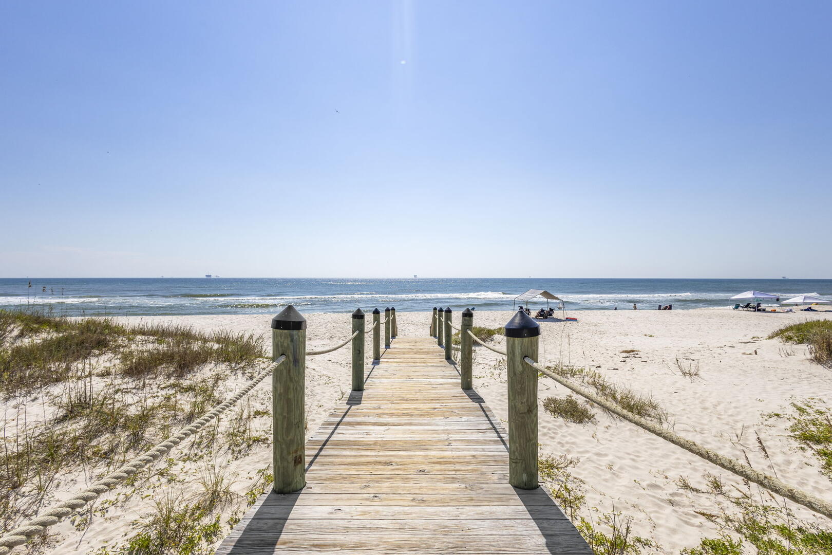 Oh Me By The Sea | Photo 4
