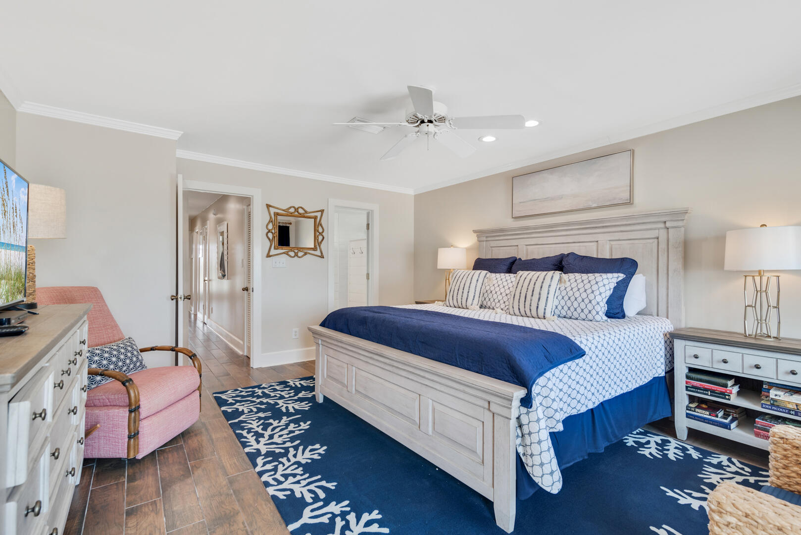 Island Dream East | Photo 17075