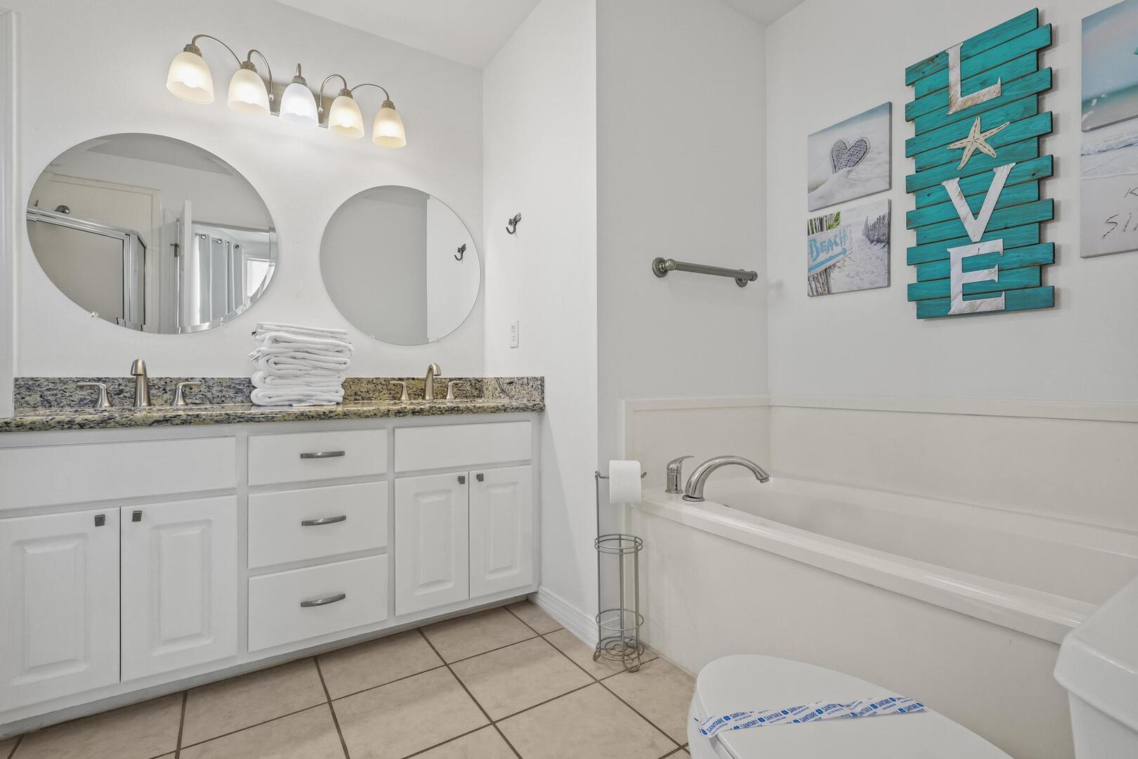 Surfin' Safari | Photo 4500