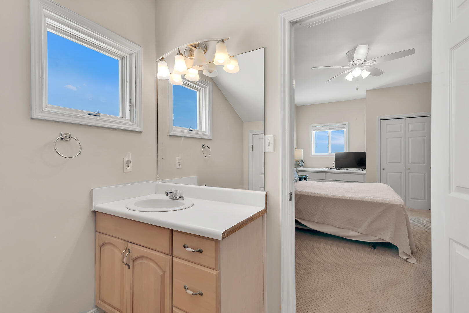 Beach House | Photo 1550