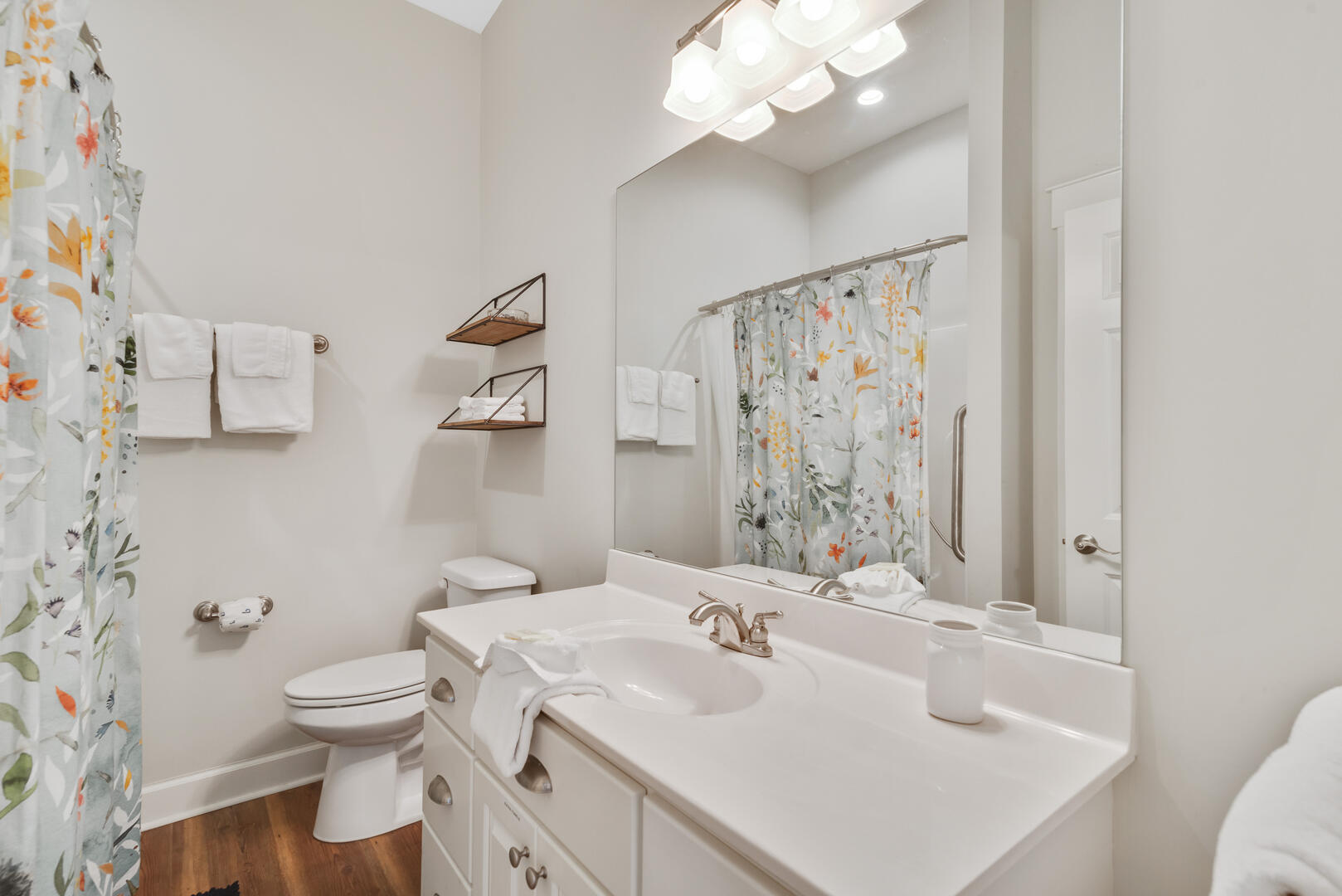 Fair Haven | Photo 18000