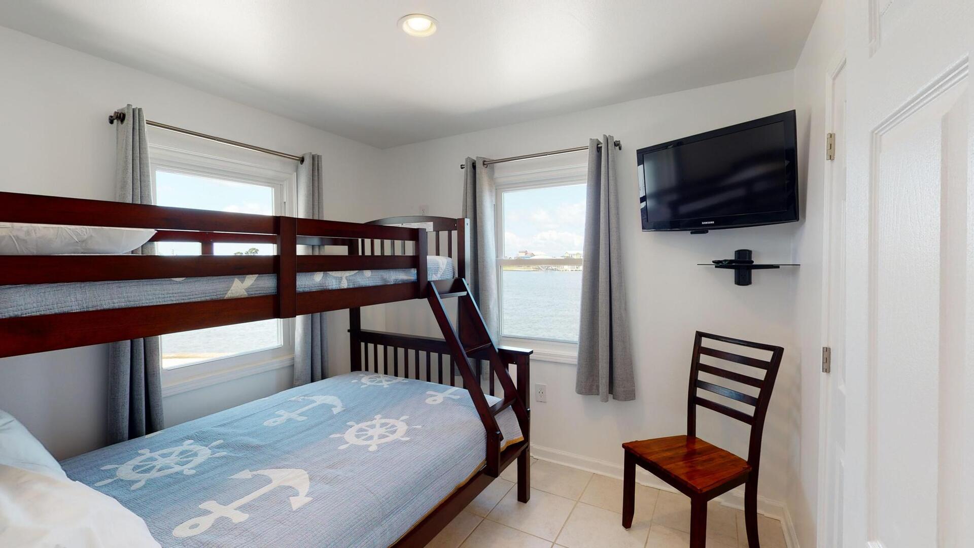 Bay Breeze | Photo 19