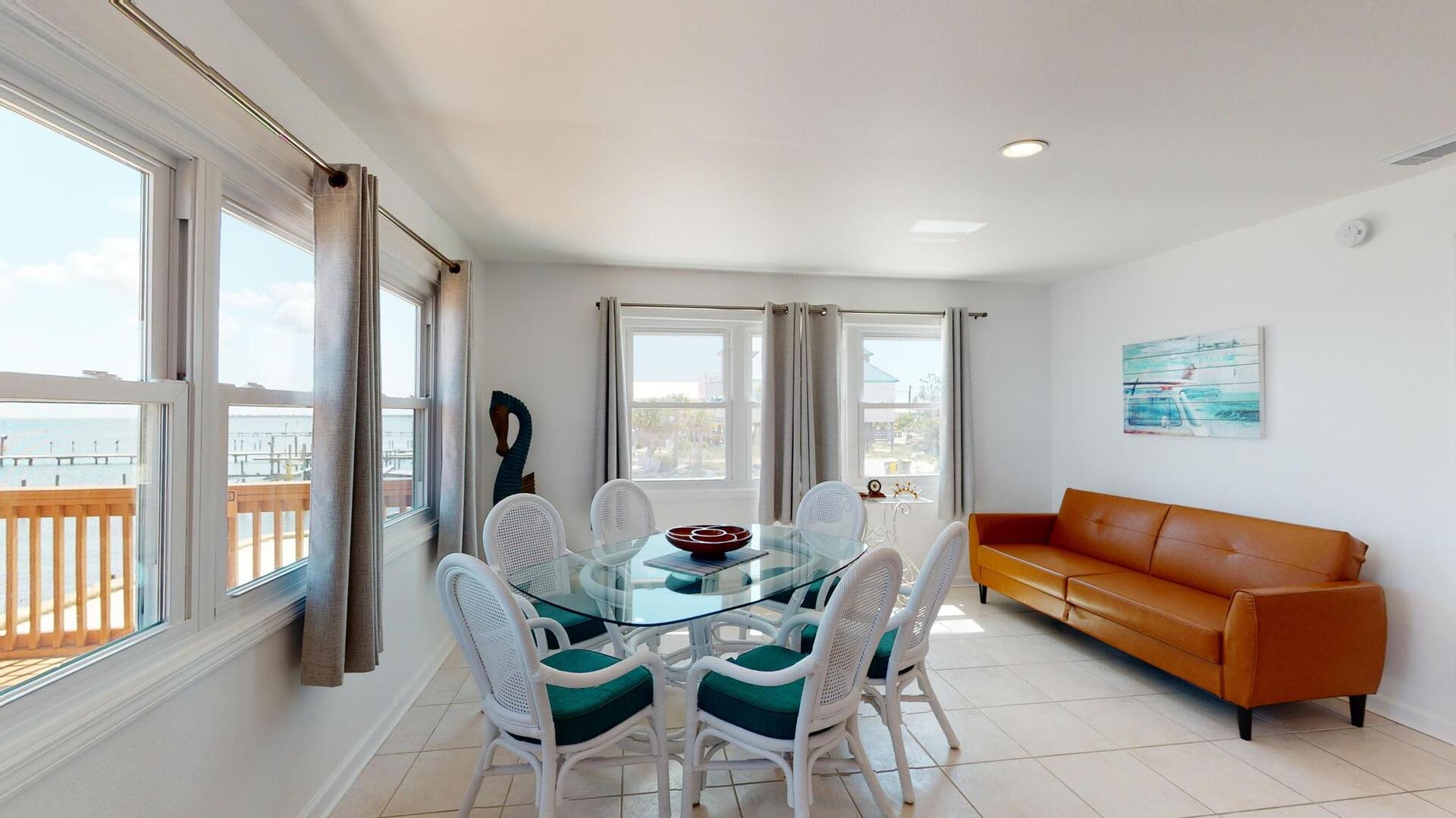 Bay Breeze | Photo 13