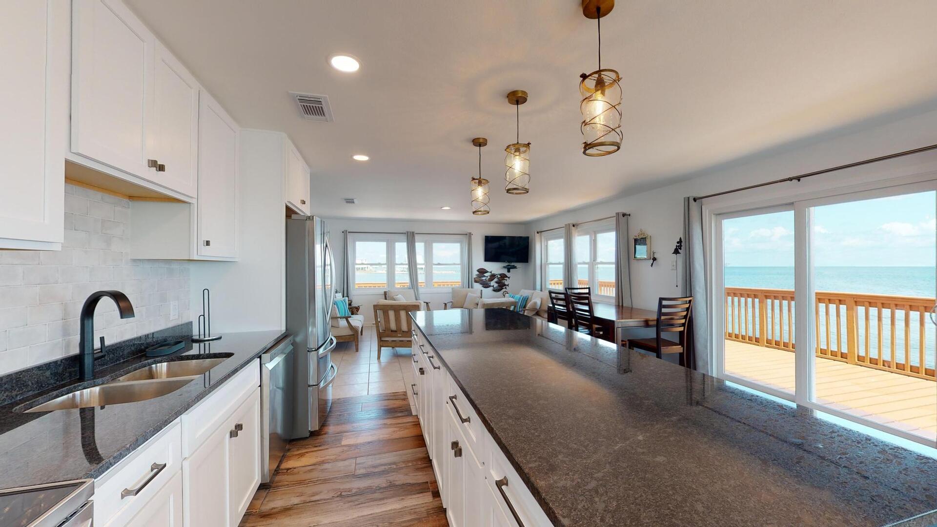 Bay Breeze | Photo 8