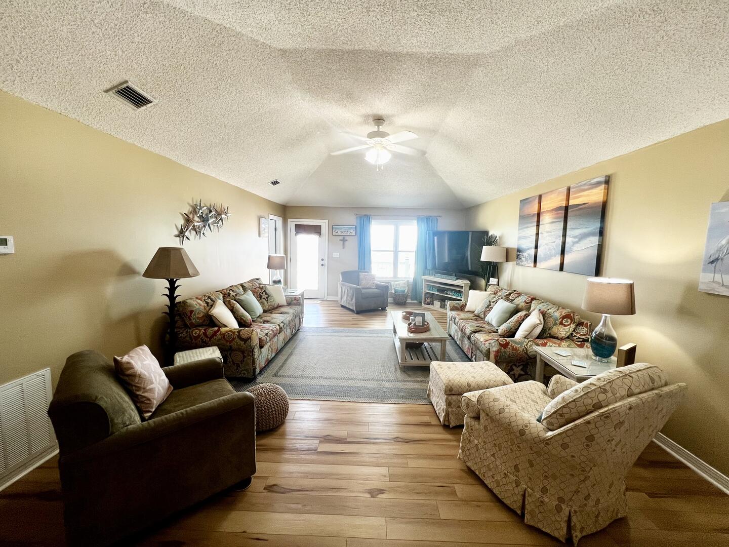 Cuz Sands East | Photo 7