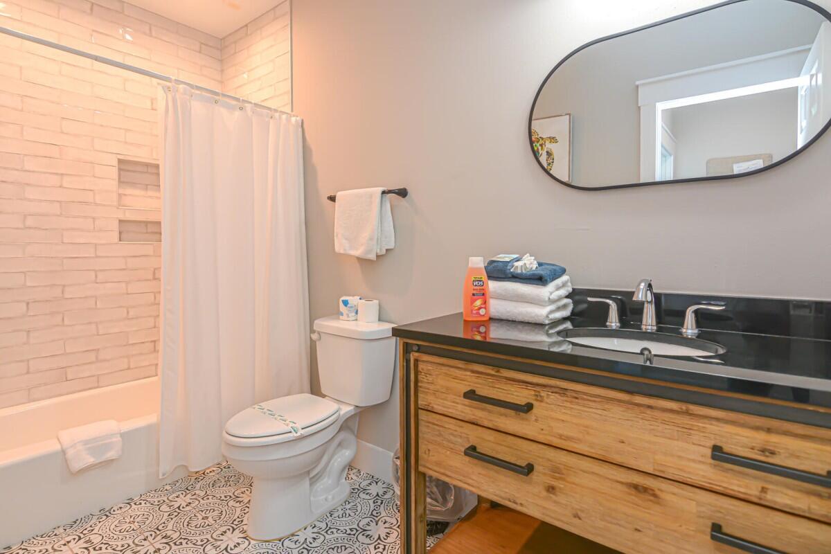 Sea Turtle West #12 | Photo 27