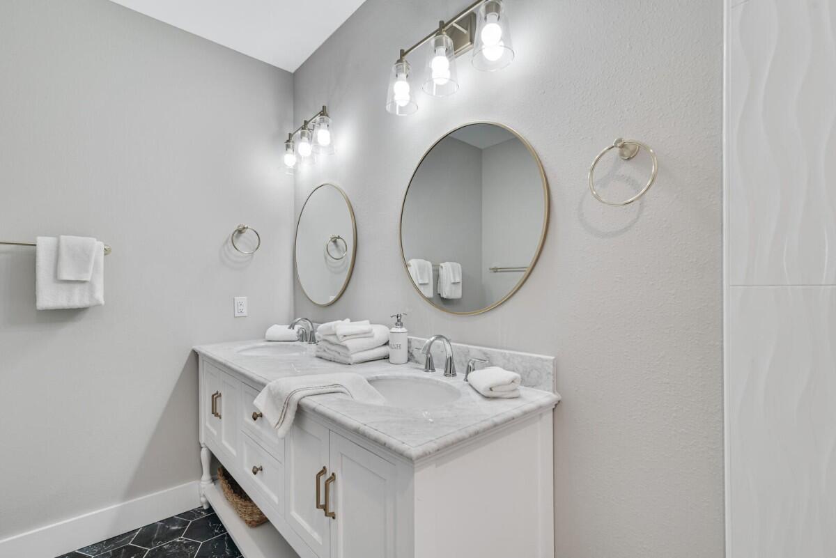 Sea Turtle West #12 | Photo 54