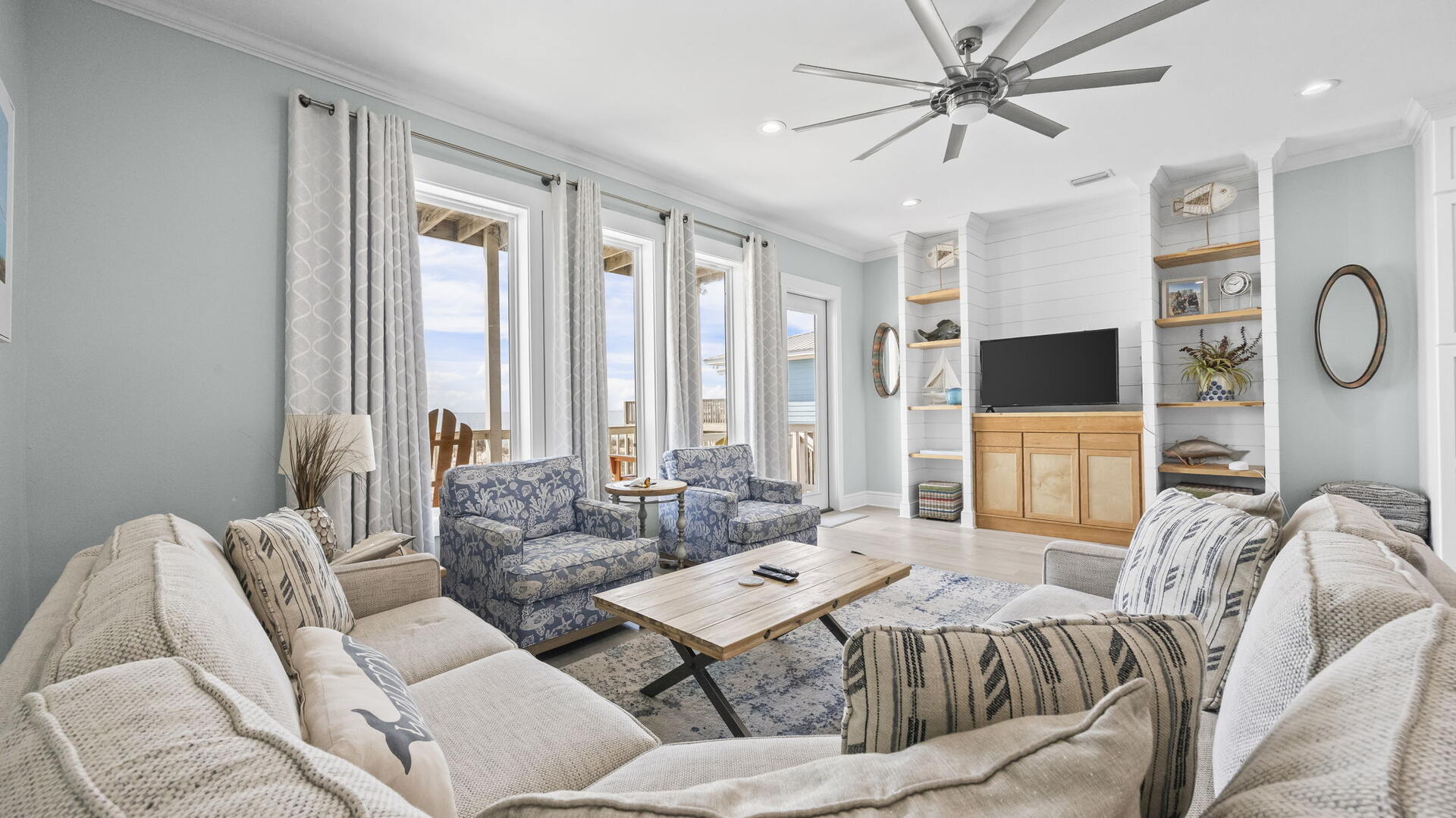 McBeech West | Photo 18