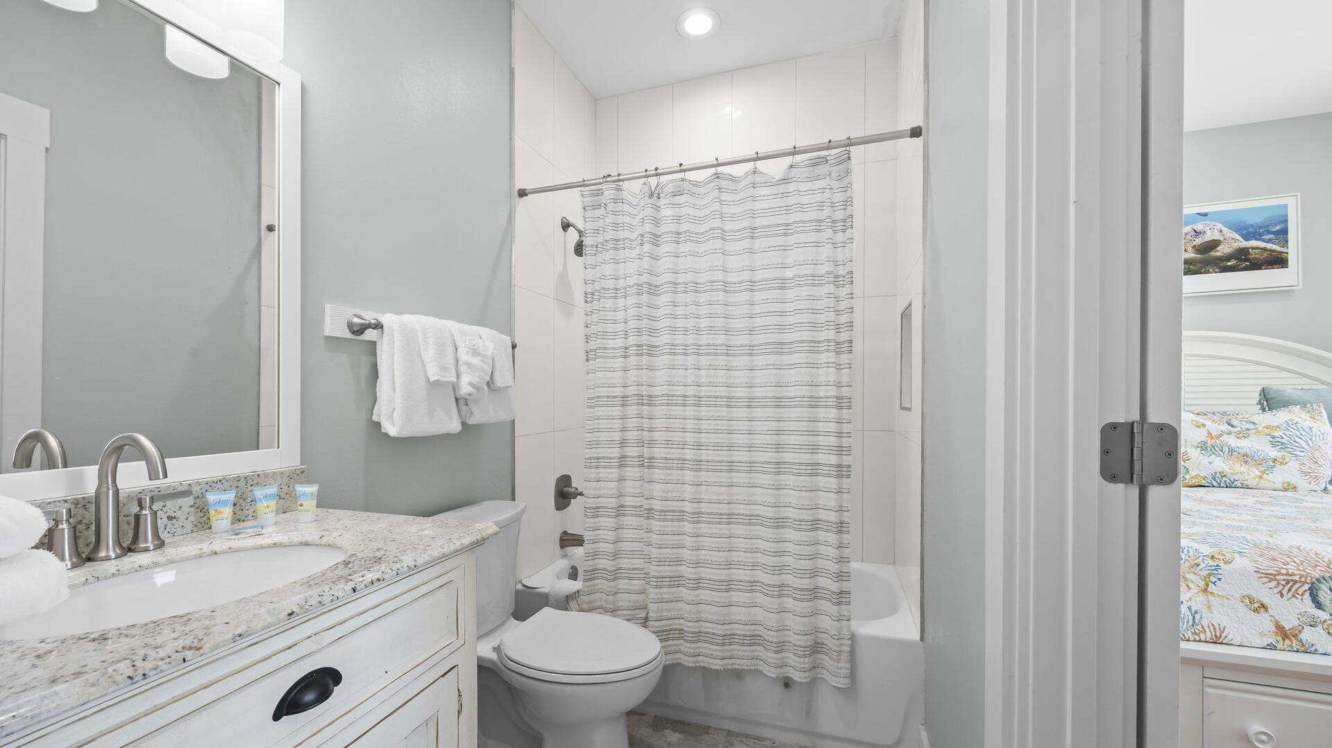 McBeech West | Photo 30