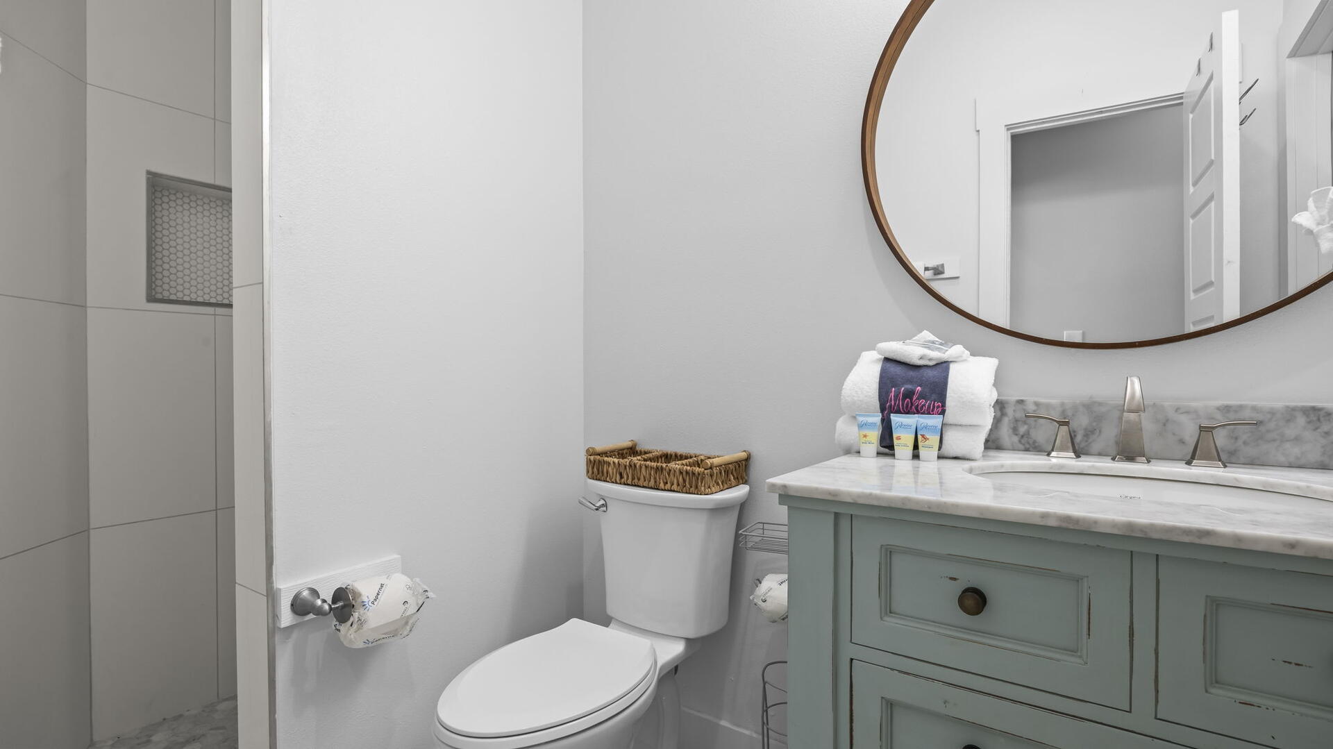 McBeech West | Photo 33