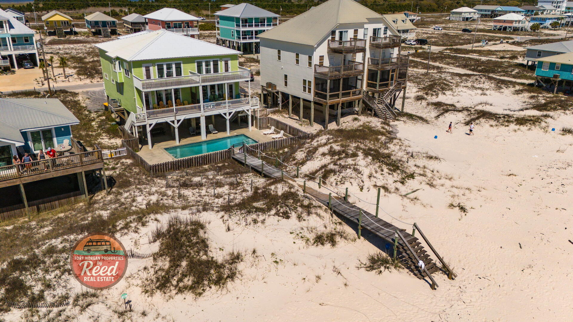 McBeech West | Photo 41