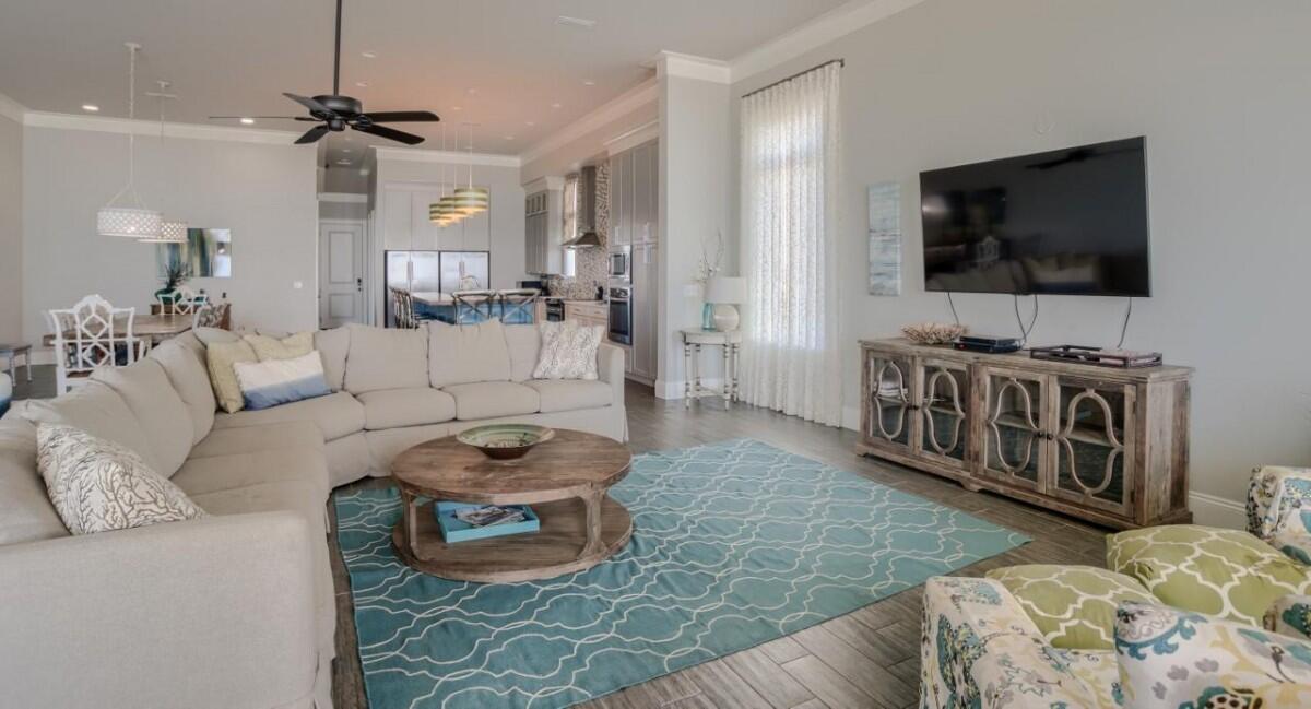 Banana Split East | Photo 15