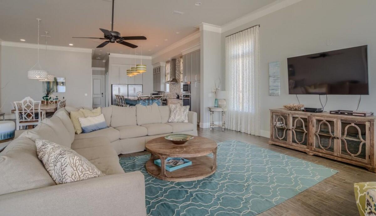 Banana Split East | Photo 17