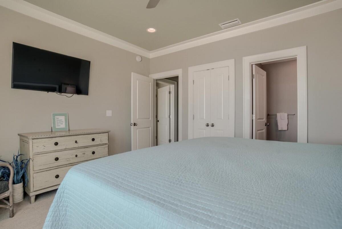 Banana Split East | Photo 37