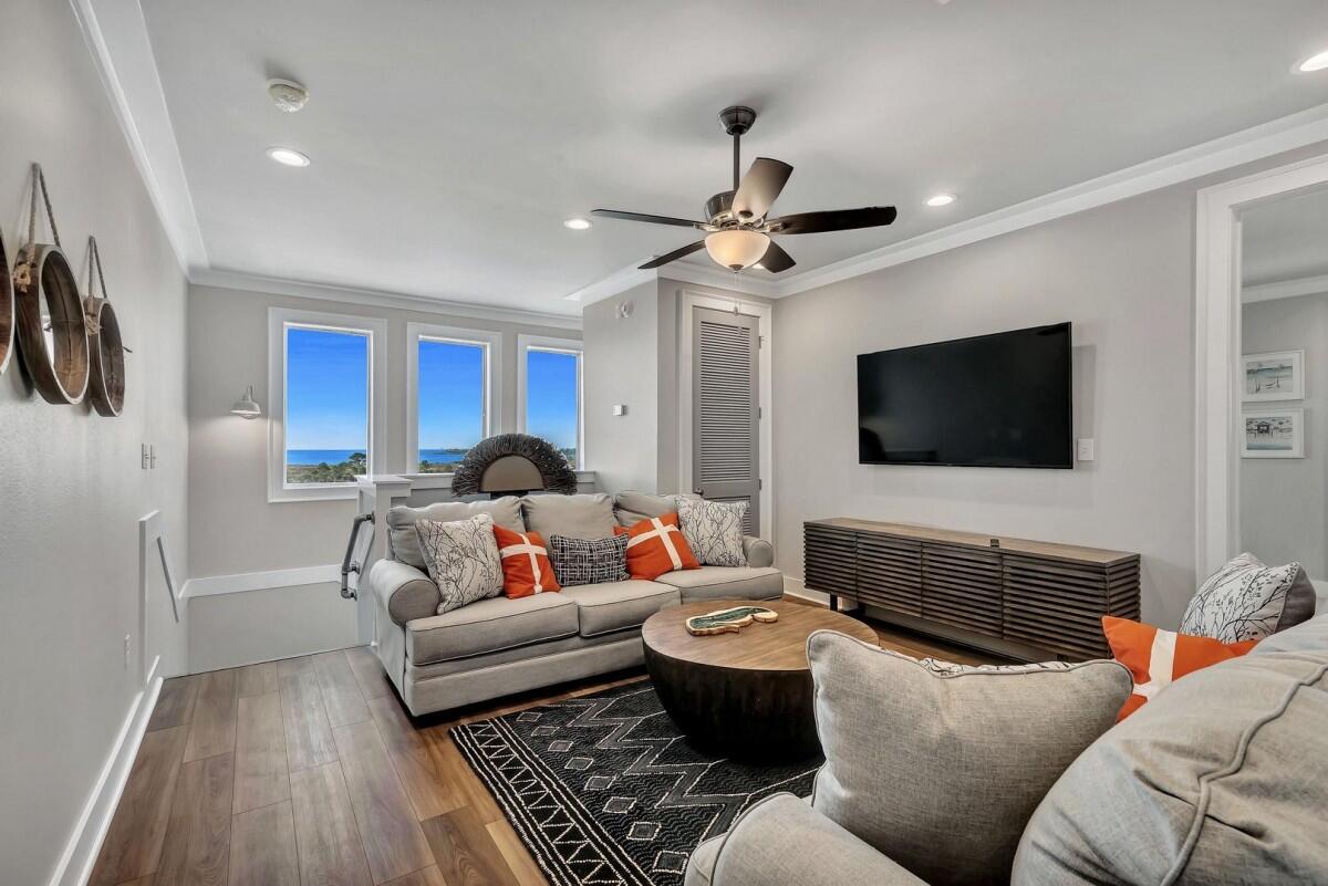 Banana Cabana 2.0 | Photo 33