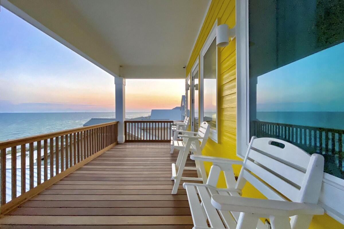 Banana Cabana 2.0 | Photo 40