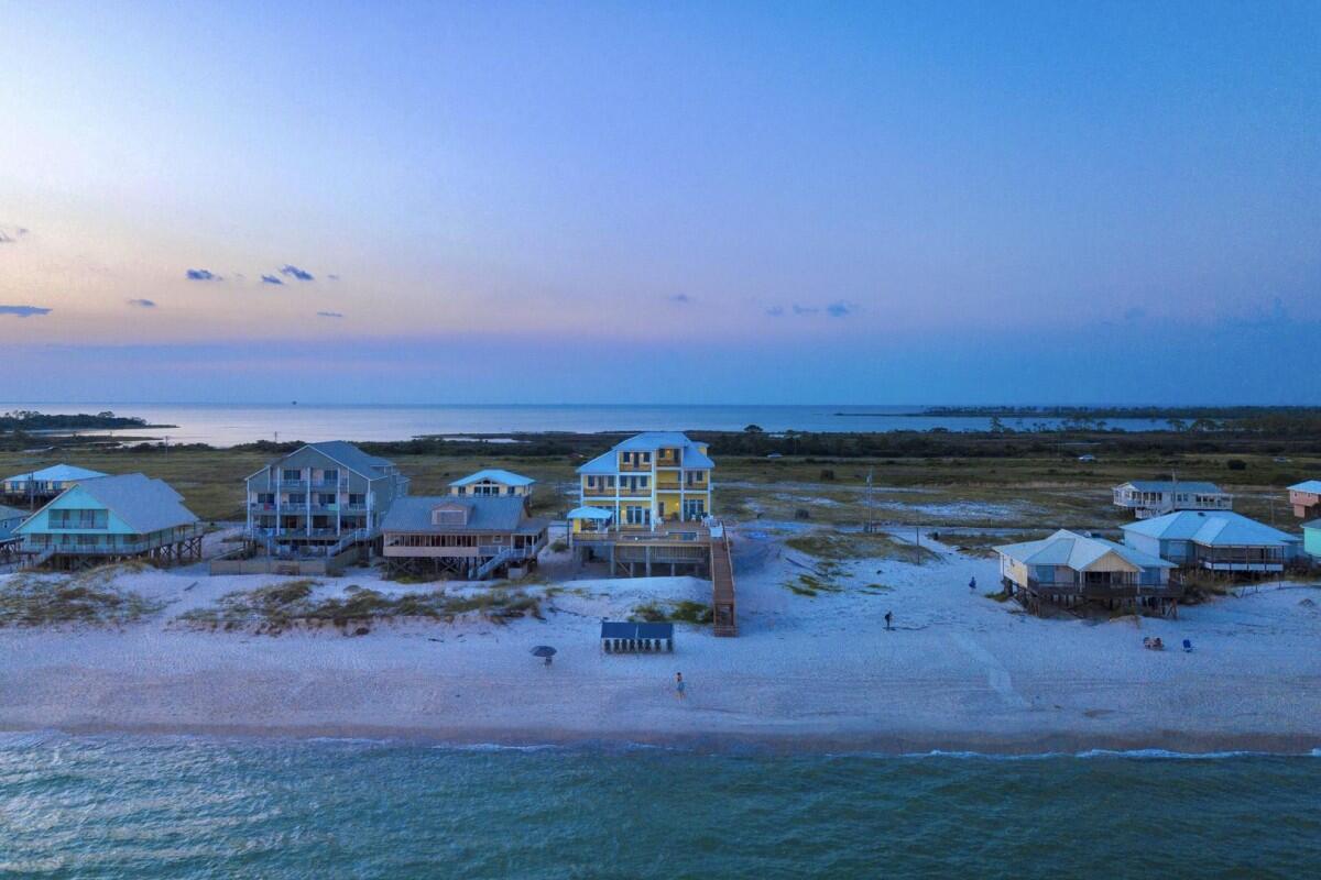 Banana Cabana 2.0 | Photo 47