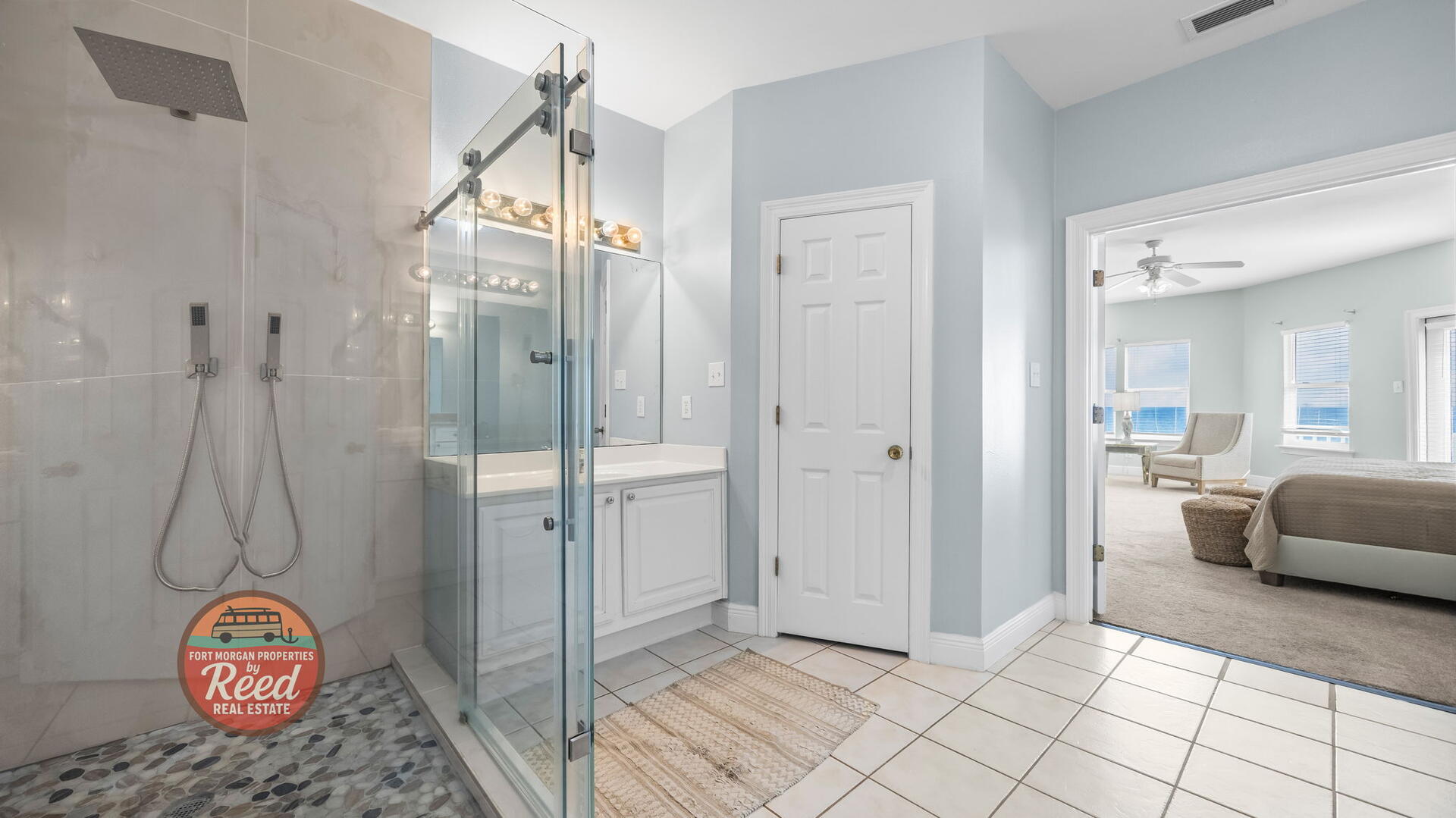 Two Carats West | Photo 23