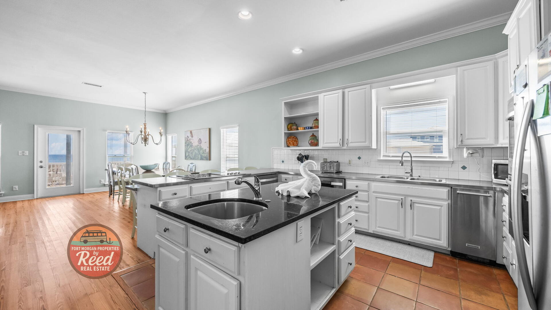 Two Carats West | Photo 55