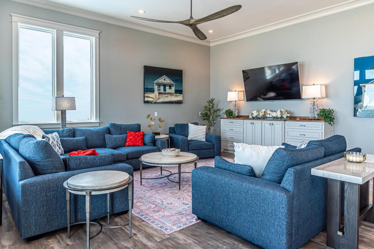 Coco Bella | Photo 11