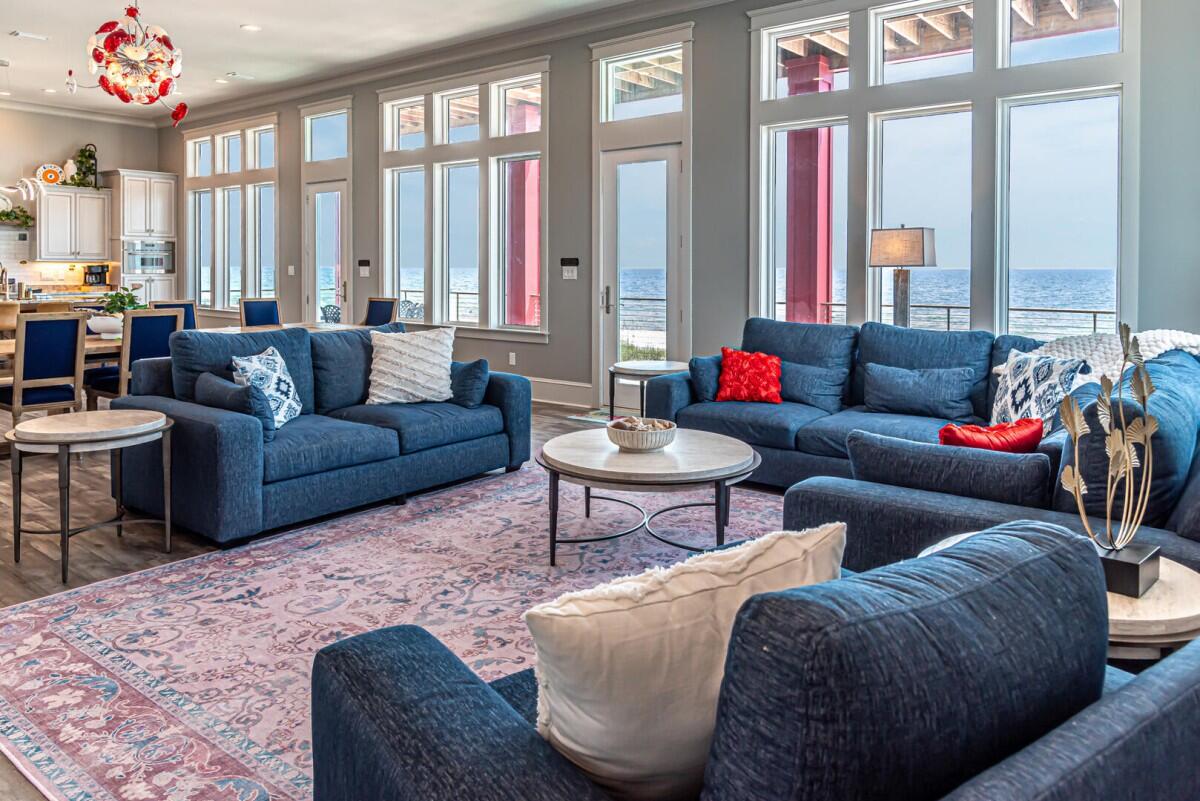 Coco Bella | Photo 15