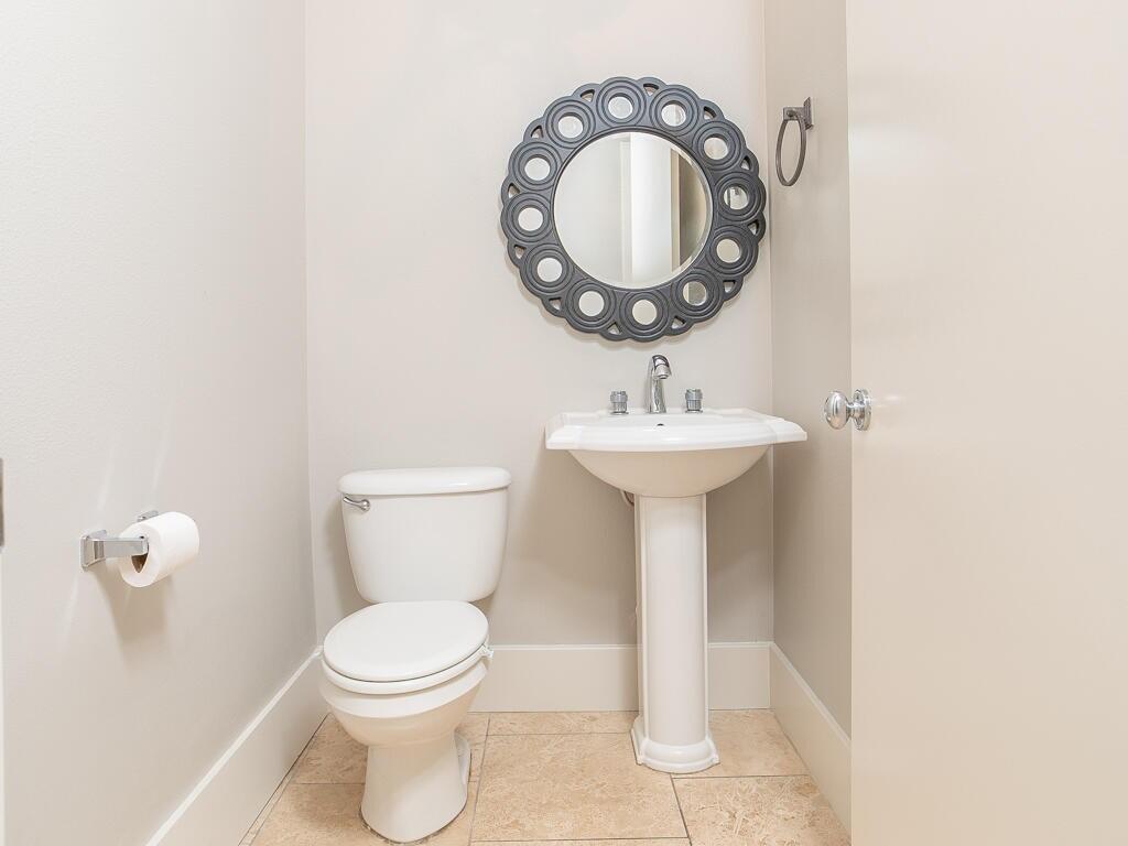 Escapades South Bottom | Photo 36