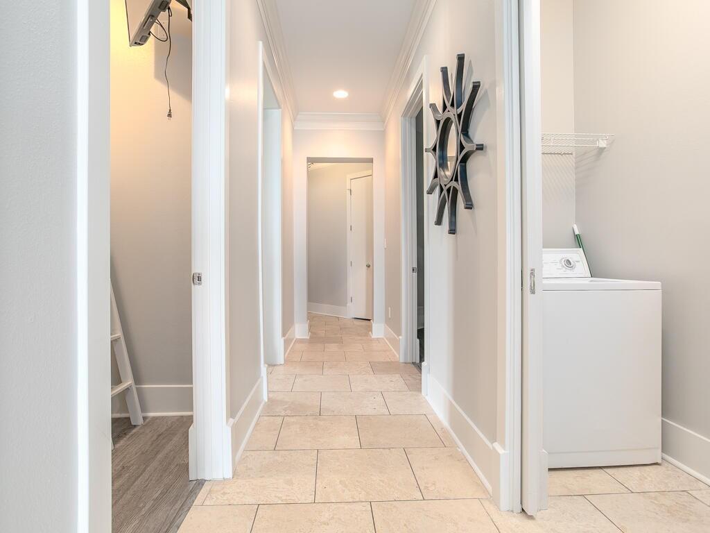 Escapades South Bottom | Photo 37